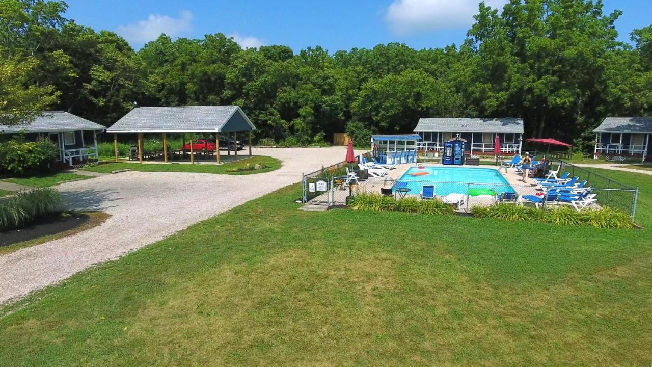 Bird'S Nest Resort Put-in-Bay Bagian luar foto